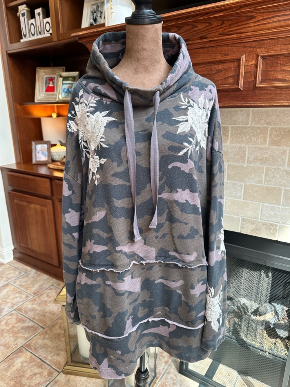JOHNNY WAS Camouflage Hooded Sweater with Floral Embroidery - Gray/Purple
